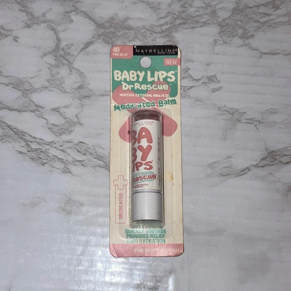 Maybelline Baby Lips Dr. Rescue‎ Medicated Balm pink me up 40